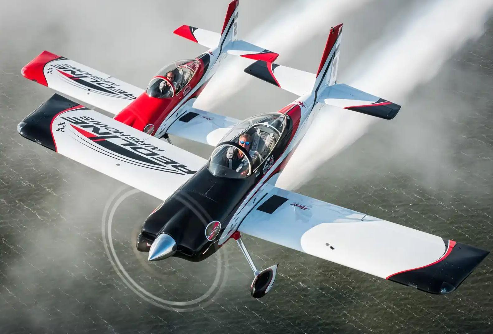 Redline Airshows.JPG